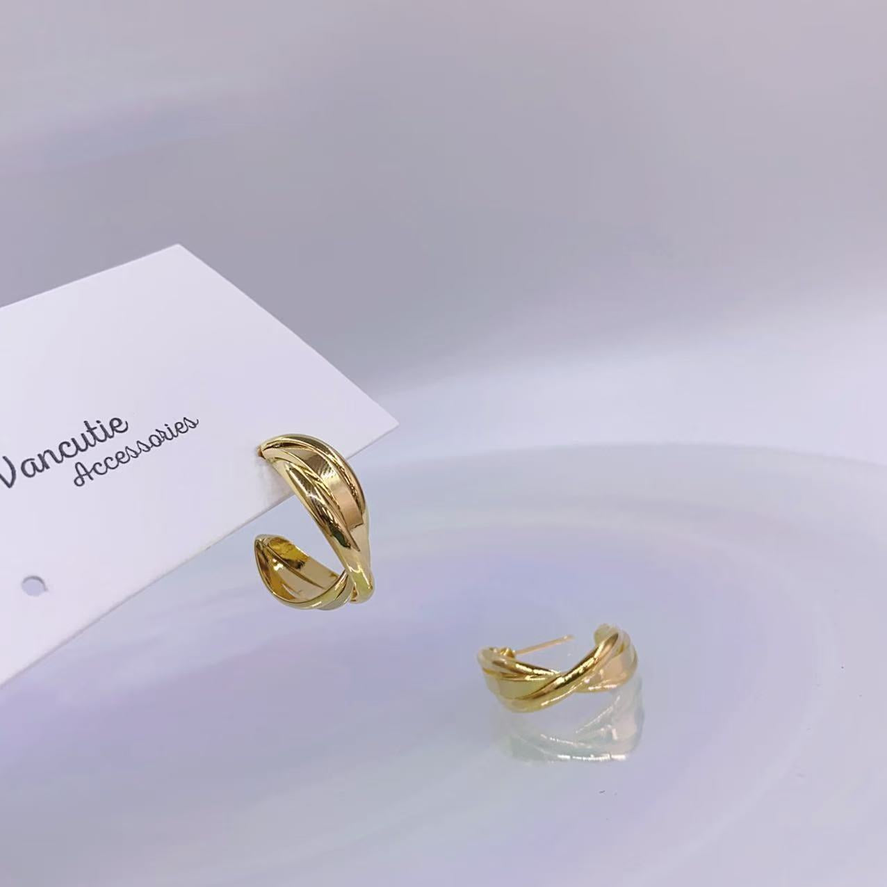 Minimalist Twisted Cross Half Hoops – 18K Gold Plated Brass