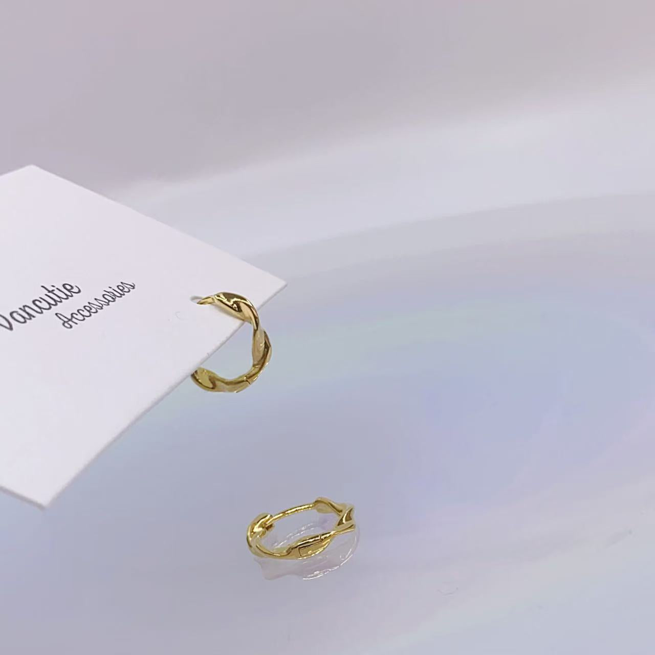 Mini Twisted Hoop Earrings – 18K Gold Plated Brass