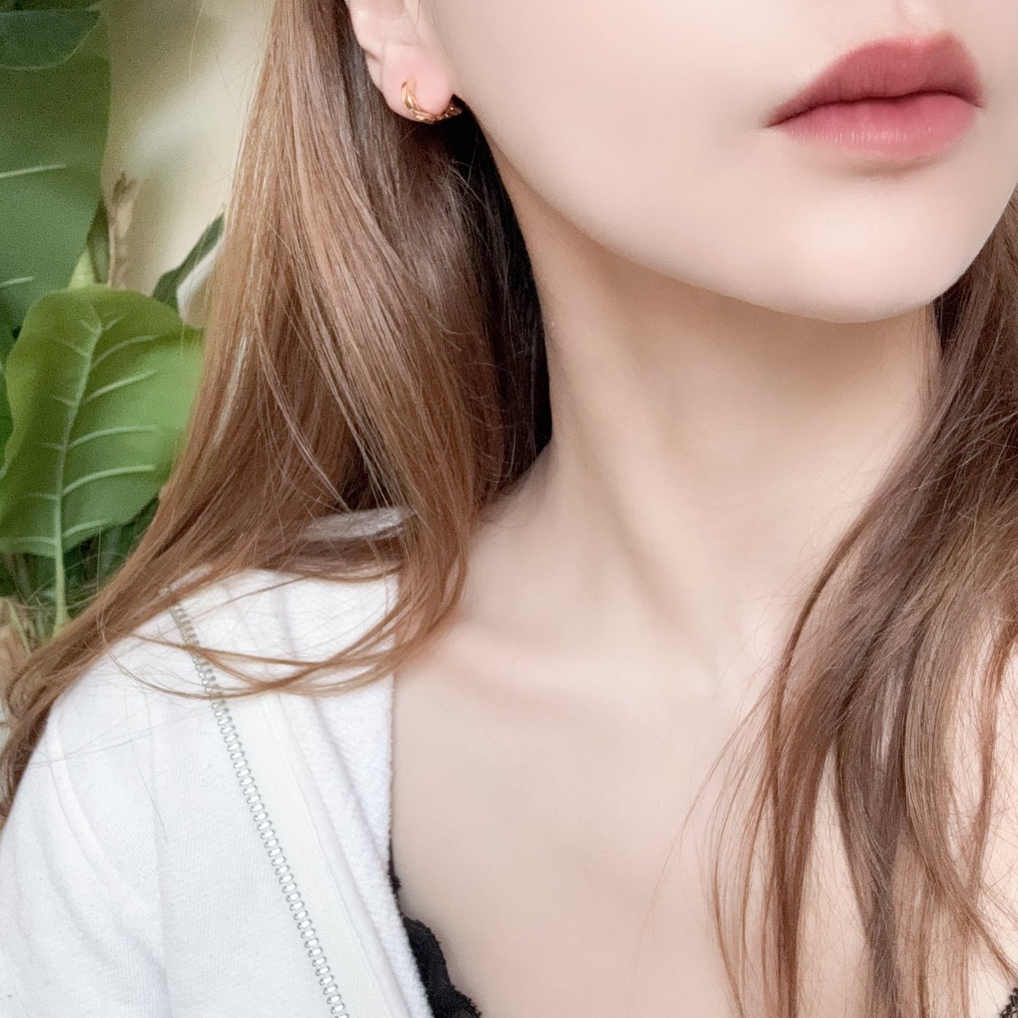 Geometric D-Hoop Earrings – 18K Gold Plated Brass