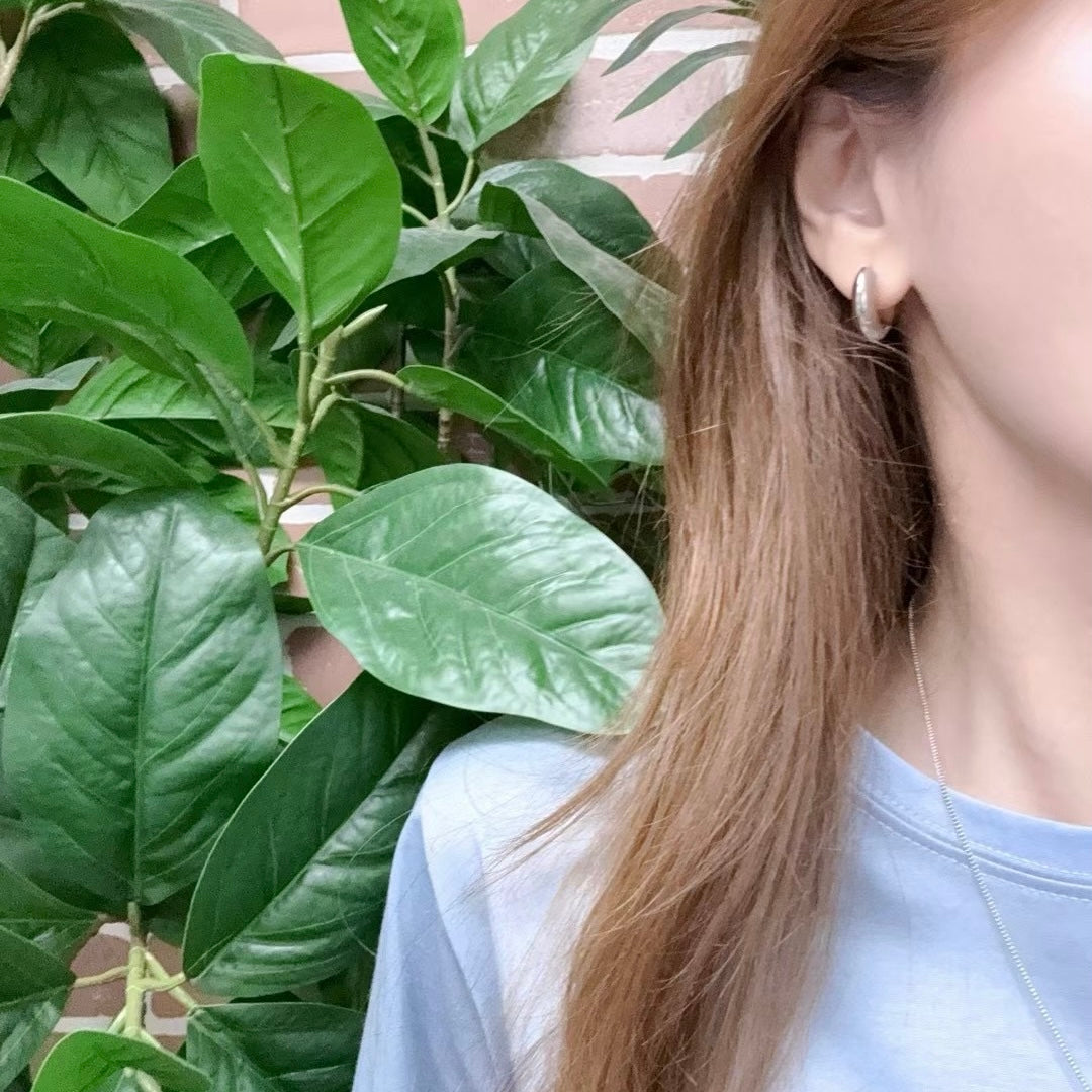 Sleek Chunky Hoops - 18K Gold Plated Brass