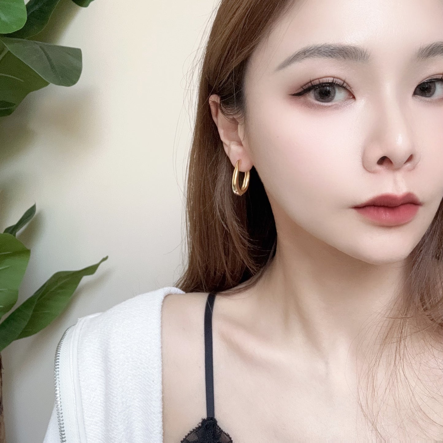 Teardrop Hoop Earrings - 18K Gold Plated Brass